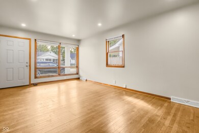 2256 Mckinley Ave, Columbus, IN 47201 - photo 7