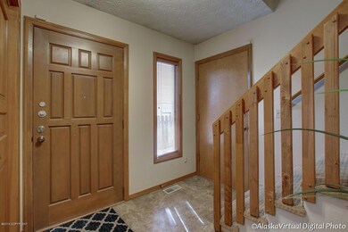 3061 Bridle Ln, Anchorage, AK 99517 - photo 4