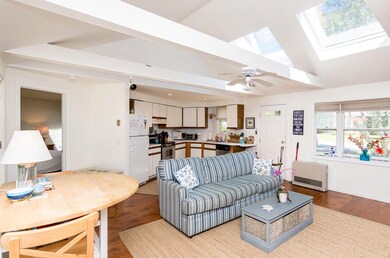 16 Marthas Way, Edgartown, MA 02539 - photo 3