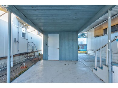 4424 SE Roethe Rd unit 16, Portland, OR 97267 - photo 4