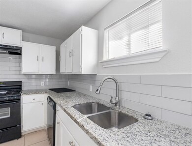 2420 Avenue C, Rosenberg, TX 77471 - photo 7