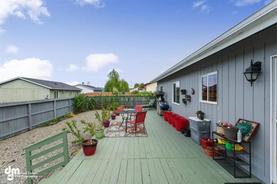 Huge Back Deck