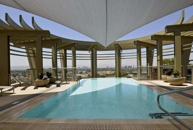 Roof Top Pool and Spa and BBQ's