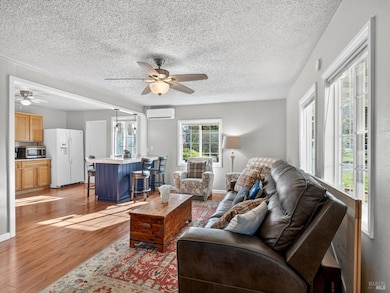 1741 Adams St, Ukiah, CA 95482 - photo 2