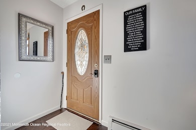 117 Edgewater Ct, Toms River, NJ 08757 - photo 6