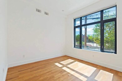 unlisted-address, Brooklyn, NY 11237 - photo 2