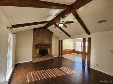 801 Cobblestone Curve, Prattville, AL 36067 - photo 4