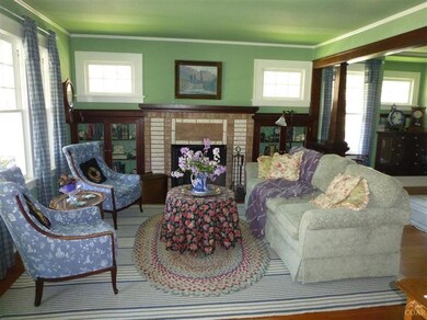 552 NW State St, Bend, OR 97701 - photo 3