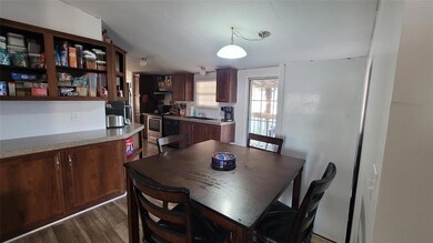 938 Bosque River Dr, Granbury, TX 76048 - photo 7