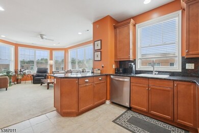 4403 Pointe Gate Dr, Livingston, NJ 07039 - photo 7