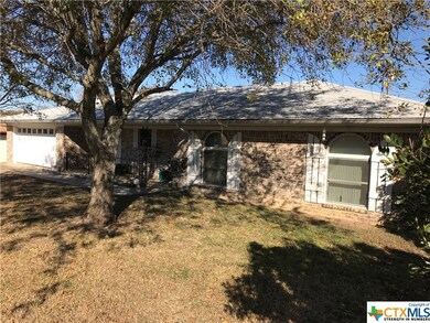 907 Valley Dr, Copperas Cove, TX 76522 - photo 2