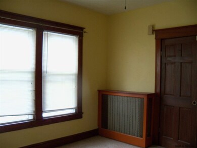 9 Marshall St, Albany, NY 12209 - photo 5