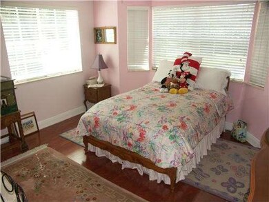 737 Glenridge Rd, Key Biscayne, FL 33149 - photo 6