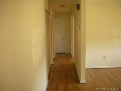 Hall/Living Room
