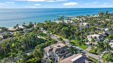 1441 Gulf Shore Blvd S, Naples, FL 34102 - photo 3