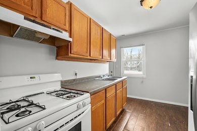 826 Fulton St, Kalamazoo, MI 49001 - photo 6