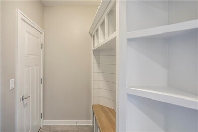 8004 NW 95th Cir, Johnston, IA 50131 - photo 5