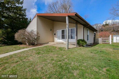 22 Greenmeadow Dr, Lutherville Timonium, MD 21093 - photo 2