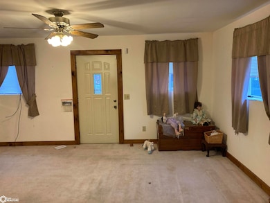 2009 S Central Ave, Burlington, IA 52601 - photo 4