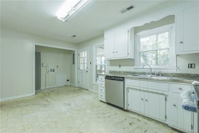 5603 Baume Cir, North Chesterfield, VA 23237 - photo 6