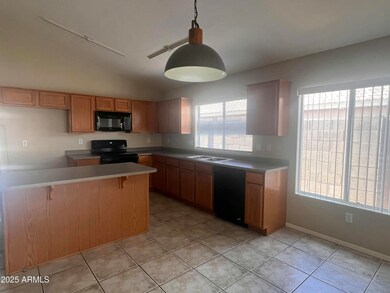 9826 E Kiva Ave, Mesa, AZ 85209 - photo 5