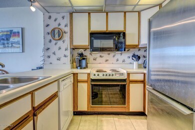 2000 New River Inlet Rd  2505-large-001-