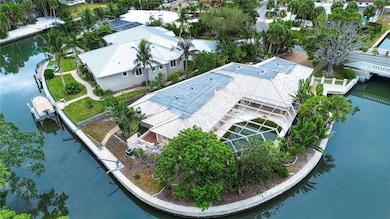 4839 Primrose Path, Sarasota, FL 34242 - photo 4