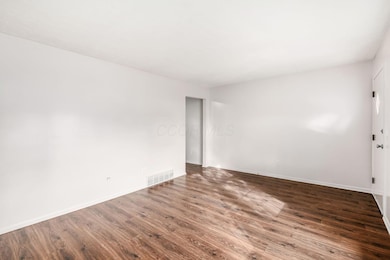 3090 Shasta Ave unit 92, Columbus, OH 43231 - photo 6