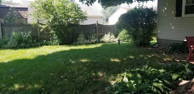 19 Warren St, Chicopee, MA 01013 - photo 5
