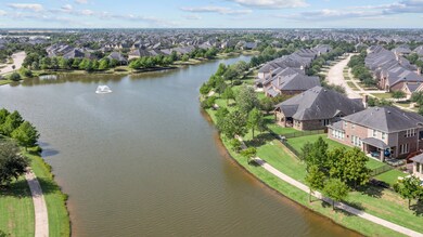 27611 Liberty Heights Ln, Fulshear, TX 77441 - photo 2