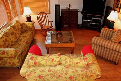 Living Rm layout