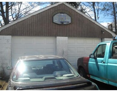 45 E Walnut St, Taunton, MA 02780 - photo 3