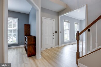 15413 Cedarhurst Ct, Centreville, VA 20120 - photo 6