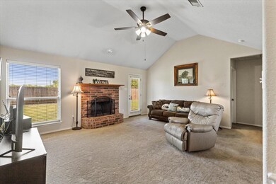 218 Rose Ave, Cleburne, TX 76033 - photo 6