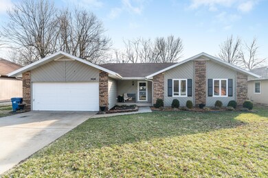 3420 W Camelot St-2