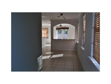 4883 NW 109 Pa, Doral, FL 33178 - photo 5