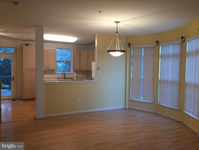 2513 Dog Leg Ct, Crofton, MD 21114 - photo 5