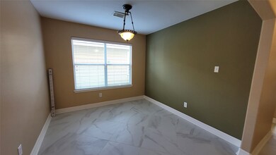 6627 Hampden Point Ct, Houston, TX 77040 - photo 5