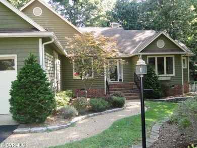 Exterior Front - Beautifully landscaped