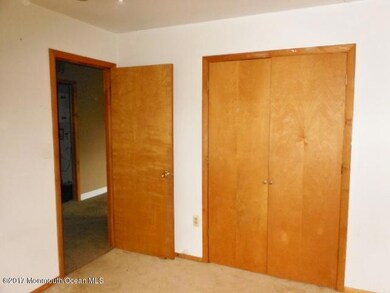 352-609247 - Bedroom 2 - different angle