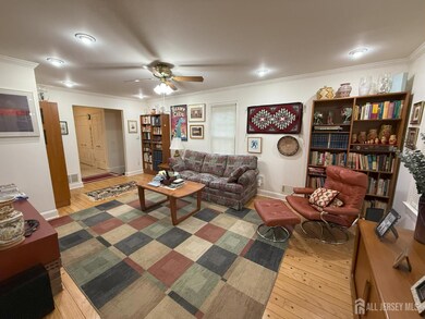 17 Gloucester Ct, East Brunswick, NJ 08816 - photo 7