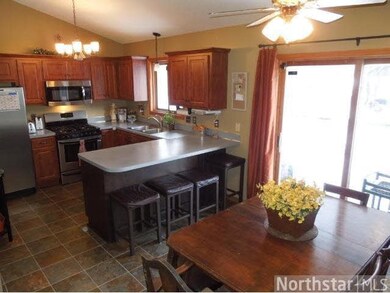 13641 Excelsior Blvd, Minnetonka, MN 55345 - photo 4