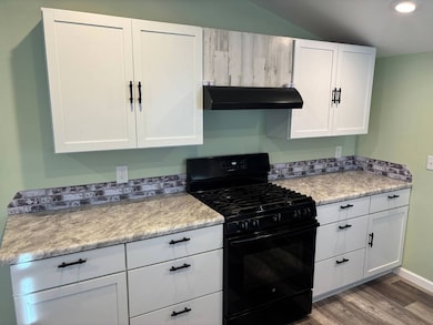 311 E Whittier St, Saint Francis, KS 67756 - photo 5