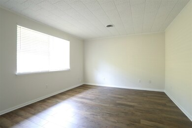 8395 Bowman Ave, Pensacola, FL 32534 - photo 5