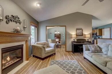 1180 S Perry Pkwy, Oregon, WI 53575 - photo 6