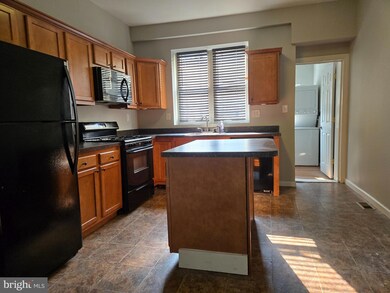 132 N Kenwood Ave, Baltimore, MD 21224 - photo 4