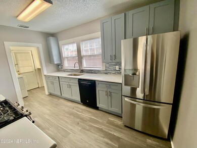 2962 Lydia St, Jacksonville, FL 32205 - photo 6
