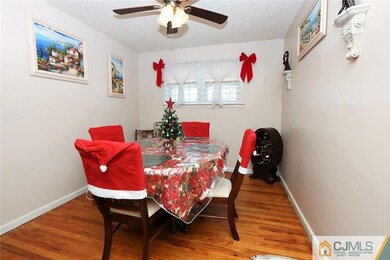 39 4th St, Port Reading, NJ 07064 - photo 6