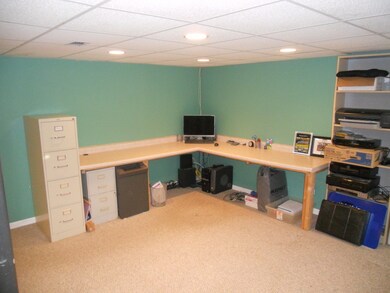 1715 Thorneapple Ln, Algonquin, IL 60102 - photo 4