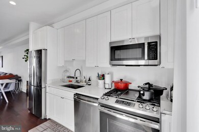 5107 E St SE, Washington, DC 20019 - photo 7